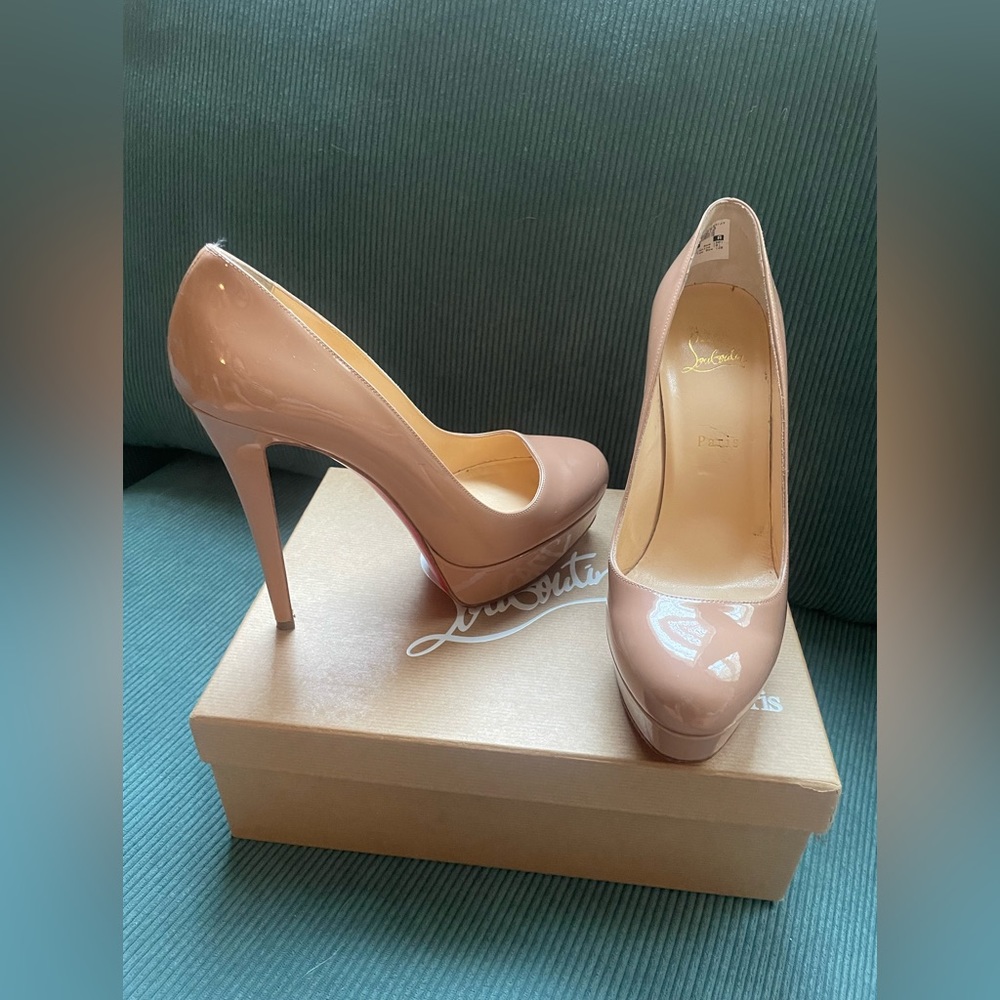 Nude Christian Louboutin Bianca 140 Platform heels size 40